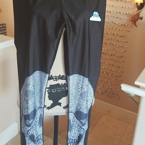 Lotus Leggings Pants - Lotus Leggings Black Rhinestone Skulls Small